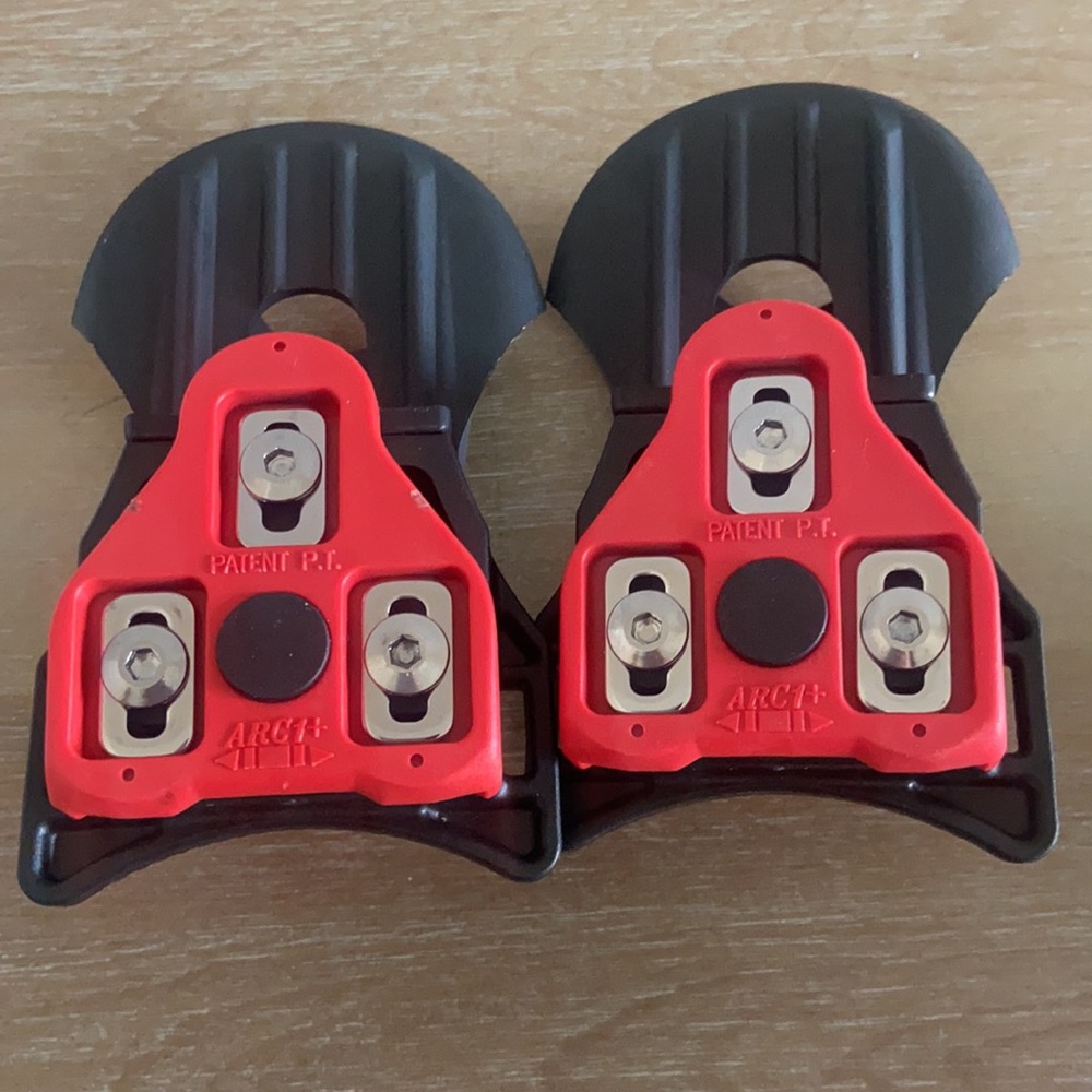 Spin cycling Toe Clip In Cages - Pedal adapter